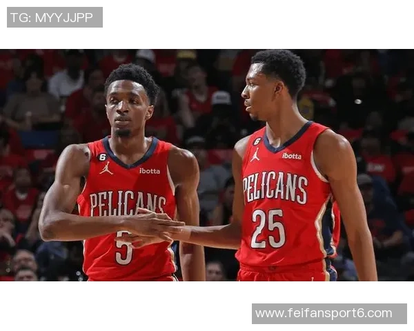 琼斯与墨菲频繁接到询价电话鹈鹕上赛季全拒绝如今局势难以预测 琼斯与墨菲频繁接到询价电话鹈鹕上赛季全拒绝如今局势难以预测