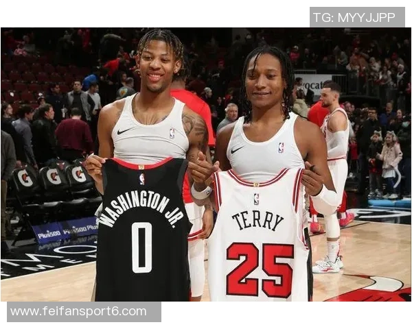 沃西赞狄龙如乔丹与科比般出色身体优势助力投篮空间创造 沃西赞狄龙如乔丹与科比般出色身体优势助力投篮空间创造